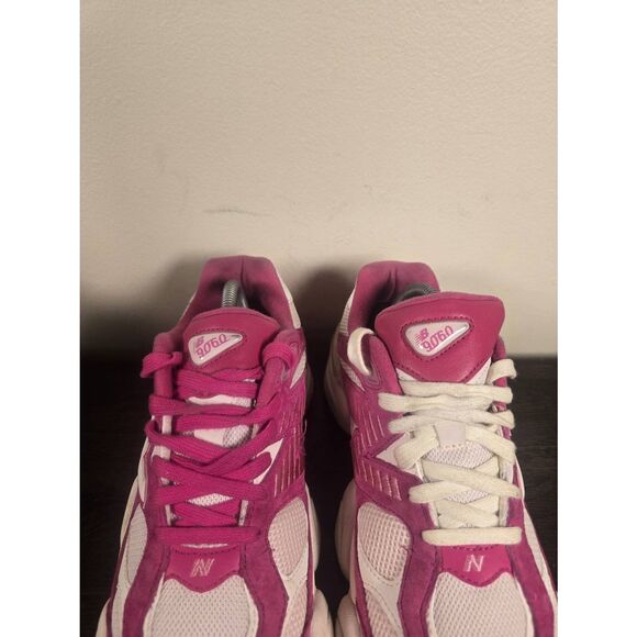 New Balance 9060 Fuchsia Pink U9060FP Women's Running Shoes Size 10 - Picture 4 of 8